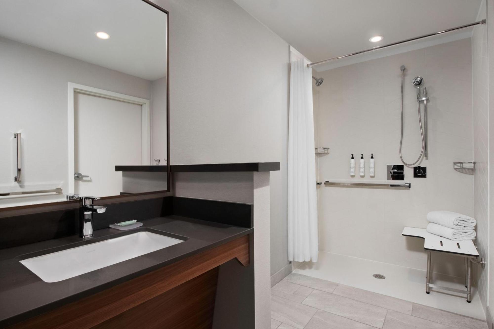 Fairfield By Marriott Inn & Suites Chino Eksteriør bilde